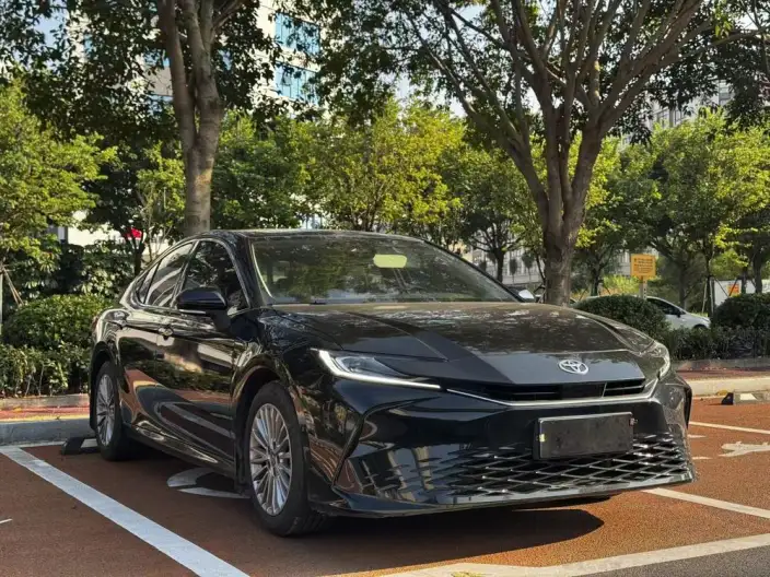 Toyota Camry 2024 Model 2.0GVP Deluxe Edition – фото 3