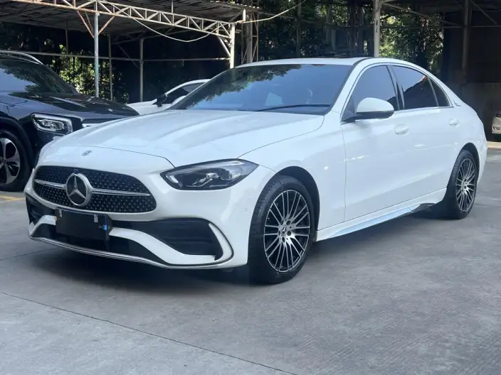 Mercedes-Benz C-Class 2025 Model C 200 L Sports Edition – фото 1