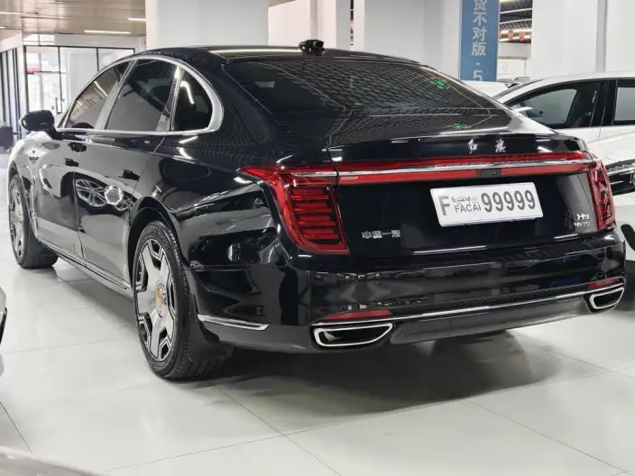 HONGQI H9 2023 Model 2.0T Smart Flag Enjoy Edition – фото 3