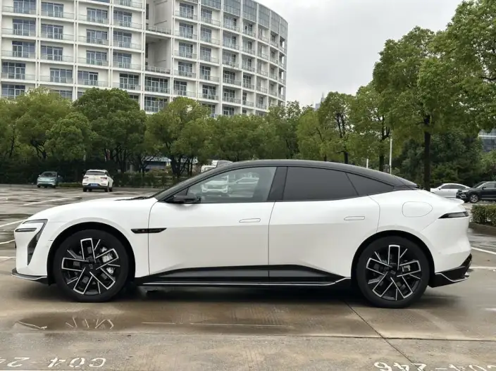 Avita 06 2025 Model Ultra 4WD EV Edition