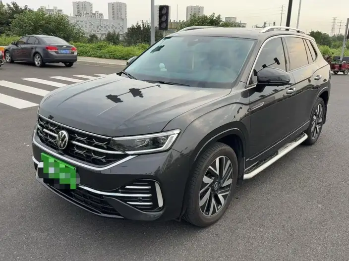 Volkswagen Tayron 2023 Model 330TSI 2WD R-Line High Power Edition – фото 1