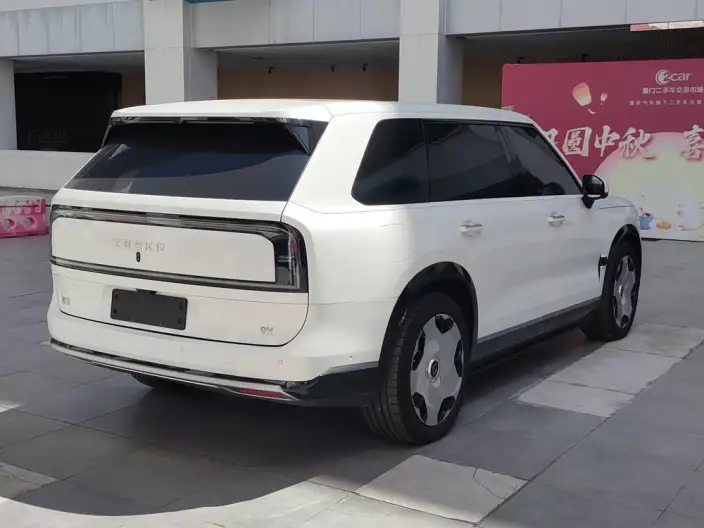 ZEEKR 9X 2025 Model Hyper Edition 70kWh VI seat – фото 6