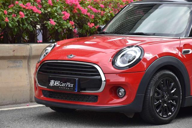 MINI 2019 1.5T COOPER Classic 5-door – фото 3