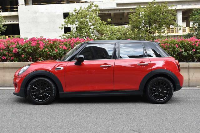 MINI 2019 1.5T COOPER Classic 5-door – фото 4