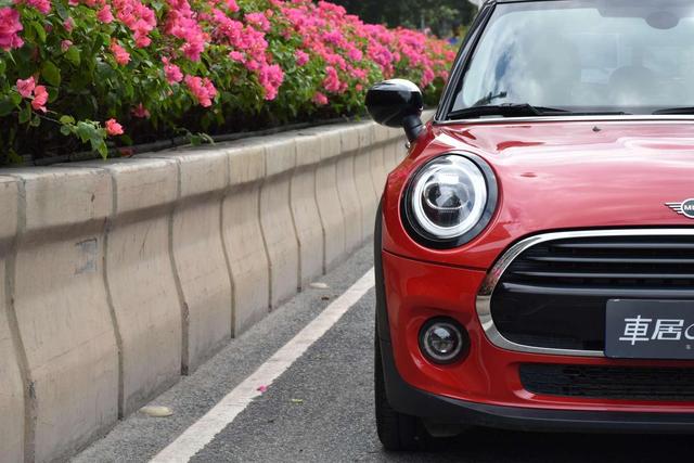 MINI 2019 1.5T COOPER Classic 5-door – фото 8