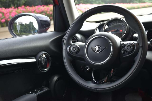MINI 2019 1.5T COOPER Classic 5-door – фото 16