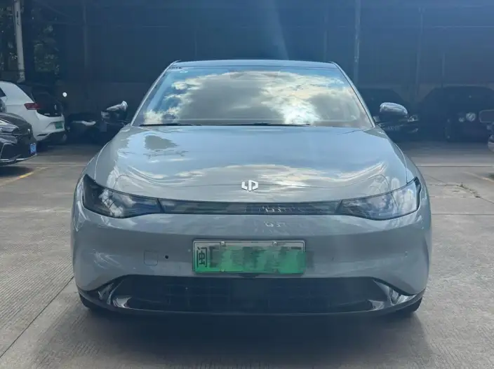 Leapmotor C01 2024 Model EV Edition 525 Exclusive Edition – фото 2