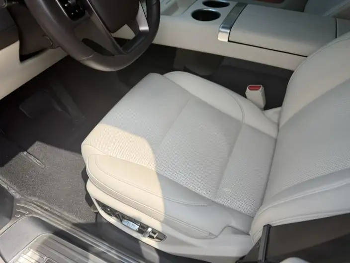 Li Auto MEGA 2024 Model Ultra Edition – фото 10