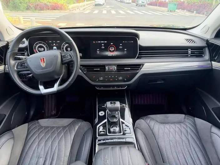 Hongqi HS5 2022 Model 2.0T Smart Flag Enjoy Edition – фото 8