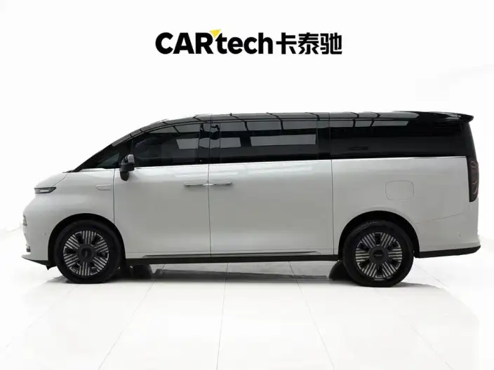 L EV C L380 2024 Model 140kWh 6 seat 4WD Ultra – фото 3