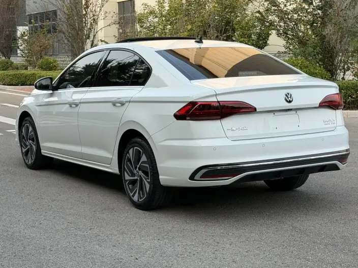 Volkswagen Bora 2023 Model 200TSI DSG Comfort PRO Edition – фото 4
