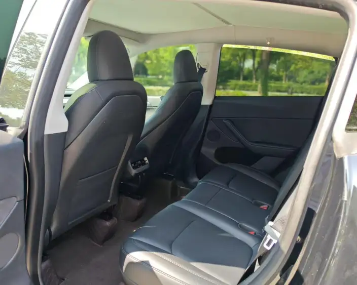 Model Y 2023 Model Rear-wheel drive version – фото 9