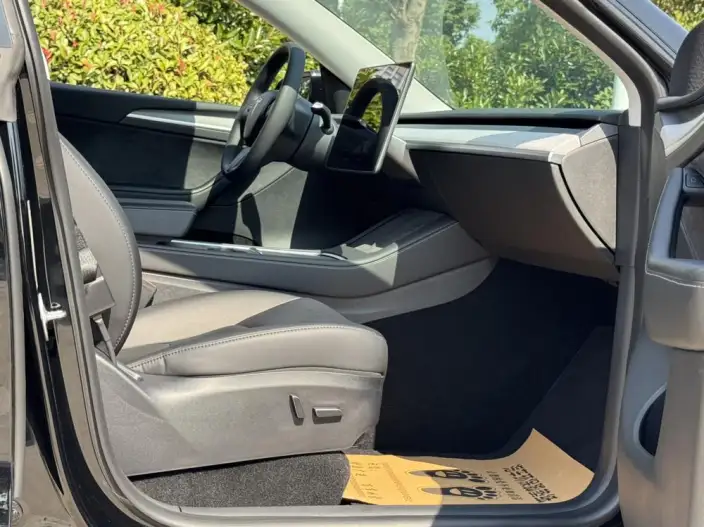 Model Y 2023 Model Rear-wheel drive version – фото 10