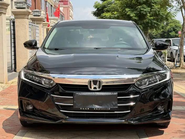 Honda Accord 2022 Model 260TURBO Deluxe Edition – фото 2