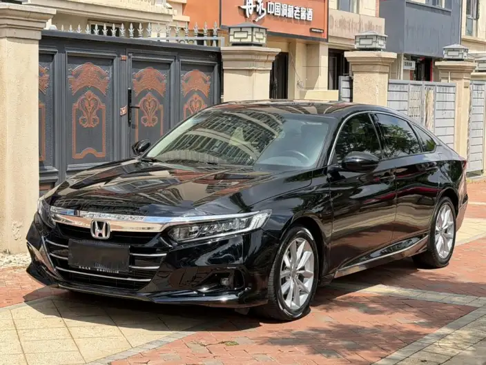 Honda Accord 2022 Model 260TURBO Deluxe Edition – фото 10