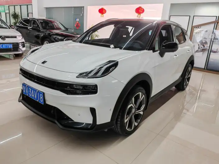 Lynk & Co 06 2023 Model Remix 1.5T Hero – фото 10