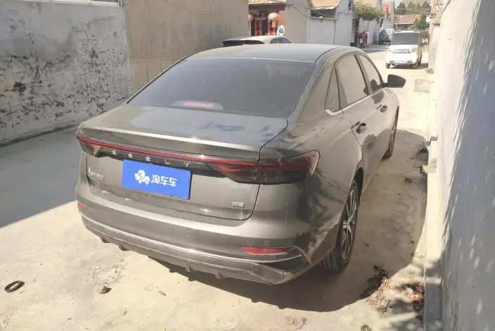 Geely Emgrand 2023 Model No. 4 Gen Champion Edition 1.5L CVT Noble Model – фото 3