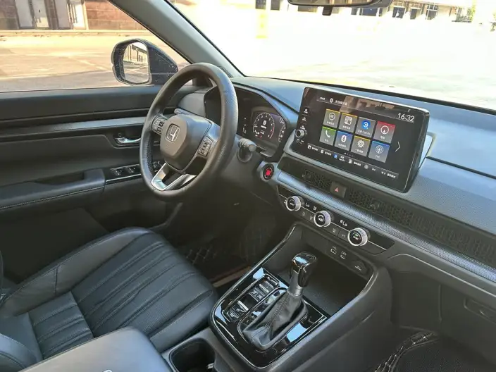 Honda BREEZE 2023 Model 240TURBO CVT 2WD Elite Edition – фото 9