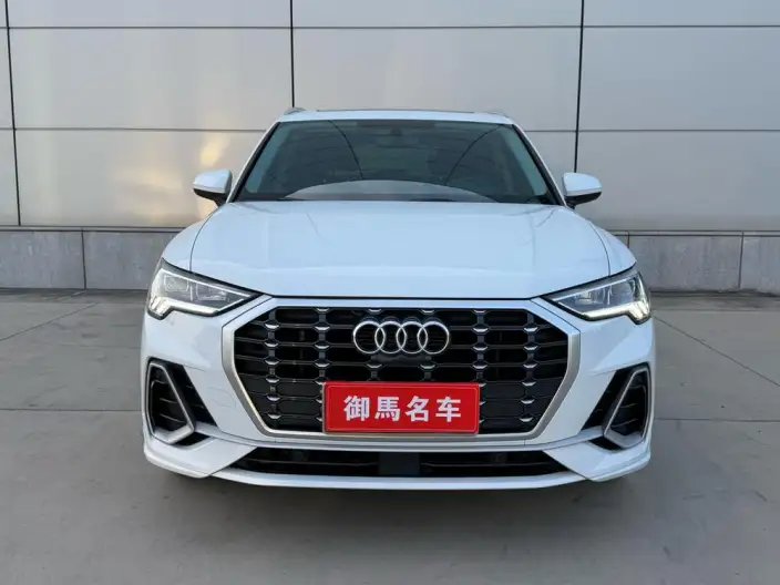 AUDI Q3 2022 Model 35 TFSI Fashion Dynamic Model – фото 2