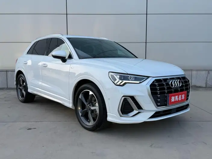 AUDI Q3 2022 Model 35 TFSI Fashion Dynamic Model – фото 3