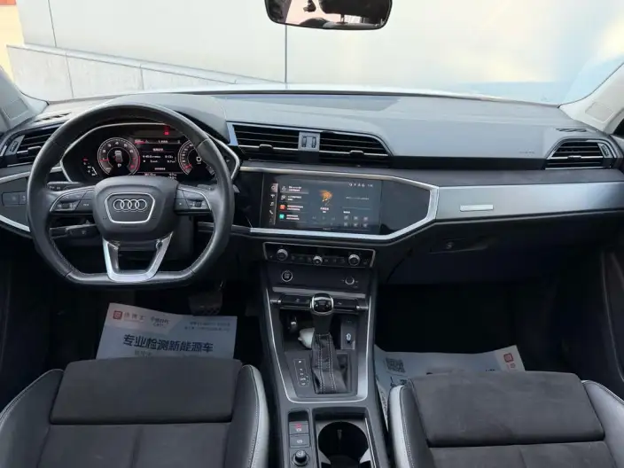 AUDI Q3 2022 Model 35 TFSI Fashion Dynamic Model – фото 10