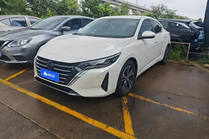 Nissan Sylphy 2023 Model 1.6L CVT Yuexiang Edition – фото 1