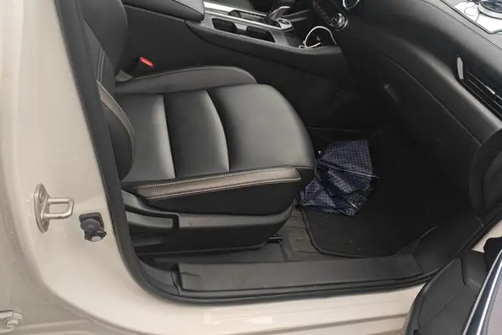 Nissan Sylphy 2023 Model 1.6L CVT Yuexiang Edition – фото 8
