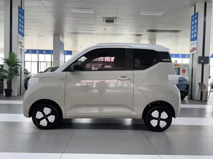 Wuling Hongguang MINIEV 2024 Model 215km Advanced version Lithium Iron Phosphate – фото 3