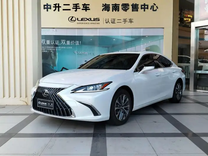 Lexus ES 2022 Model 200 Superior Edition – фото 1