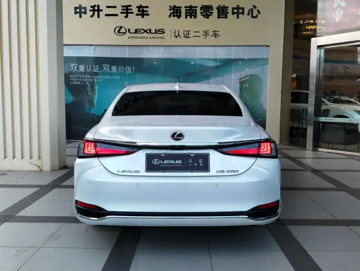 Lexus ES 2022 Model 200 Superior Edition – фото 3