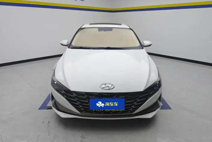 Hyundai Ioniq 2022 Model 1.5L CVT LUX Premium Edition – фото 2