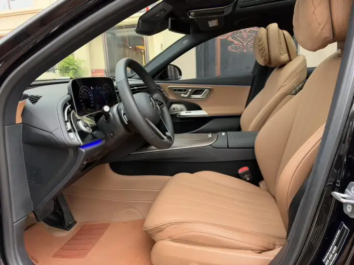 Mercedes-Benz E-Class 2024 Model E 300 L Luxury Model sedan – фото 8
