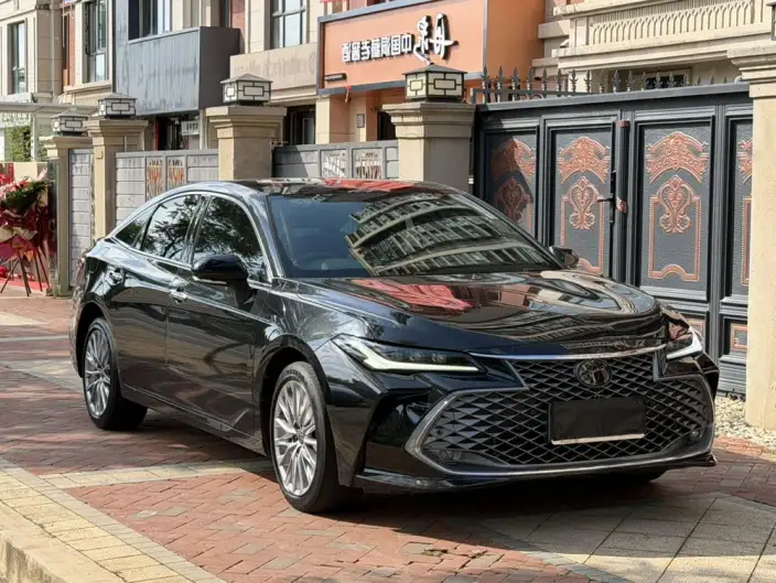 Toyota Avalon 2024 Model 2.0L CVT Deluxe Edition – фото 3