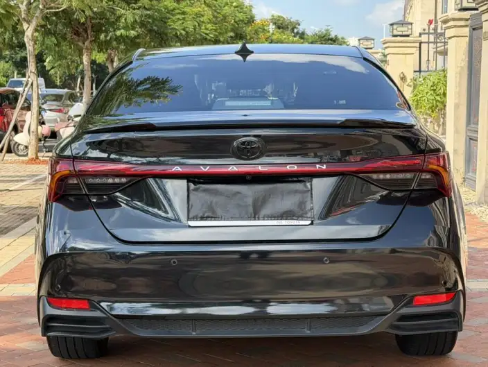 Toyota Avalon 2024 Model 2.0L CVT Deluxe Edition – фото 5