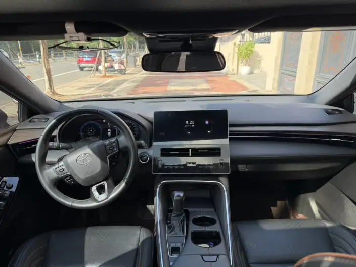 Toyota Avalon 2024 Model 2.0L CVT Deluxe Edition – фото 7