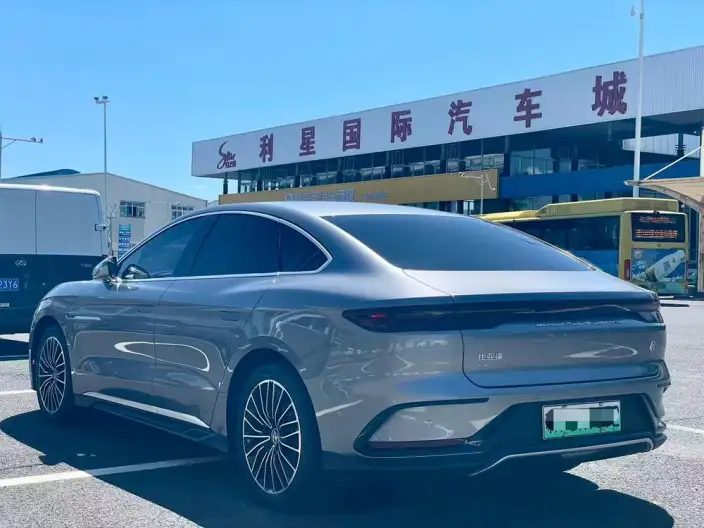 BYD Han EV 2024 Model Honor Edition 506KM Noble Model – фото 4