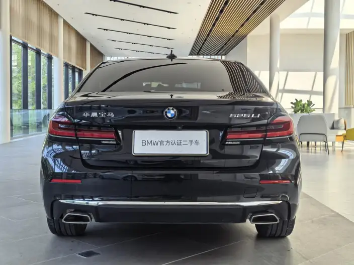 BMW 5 Series 2022 Model Facelift II 525Li Luxury Set – фото 4