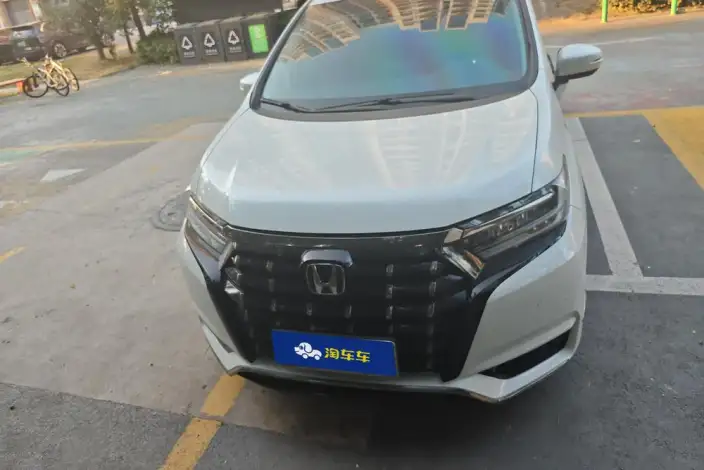 Honda Elysion 2022 Model 2.0L Hybrid Supreme Edition – фото 2