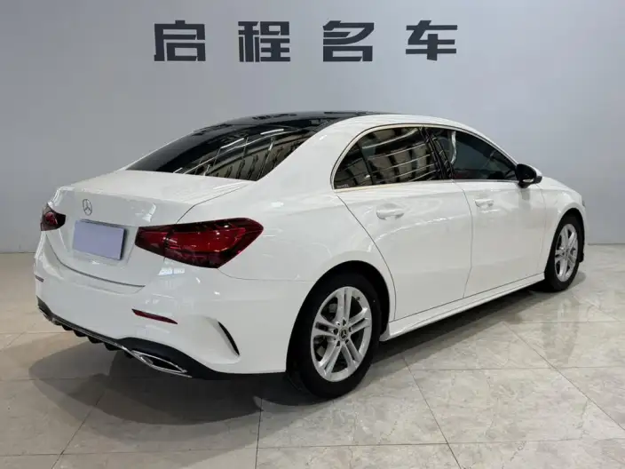 Mercedes-Benz A-class 2023 Model A 180 L – фото 6