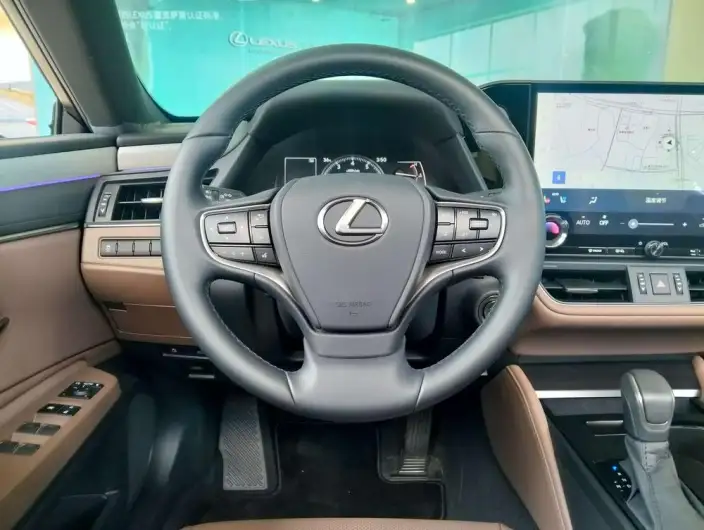 Lexus ES 2025 Model 200 Premium – фото 10