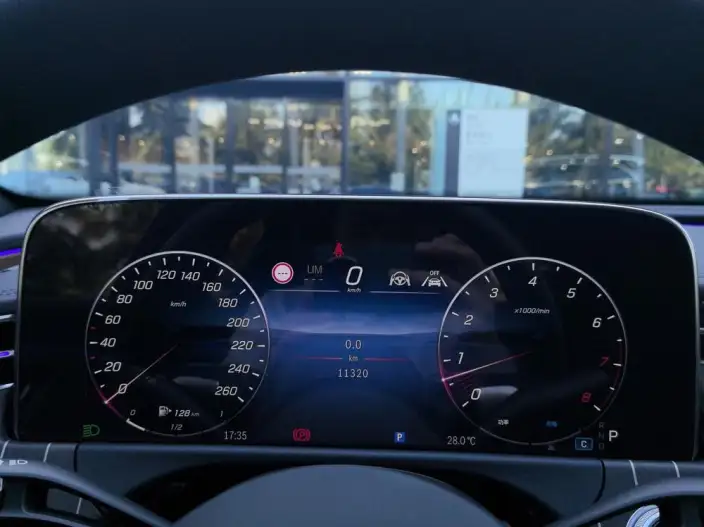 Mercedes-Benz E-Class 2025 Model E 300 L Fashion Model sedan – фото 8