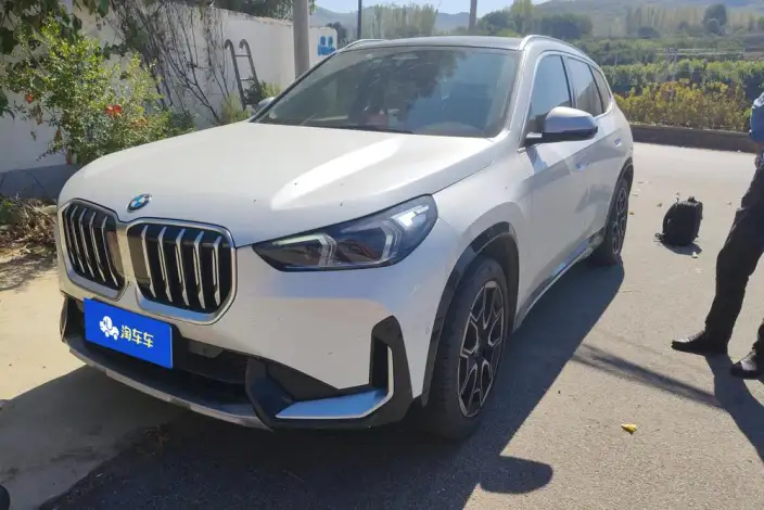 BMW X1 2023 Model sDrive25Li X Design Set – фото 1