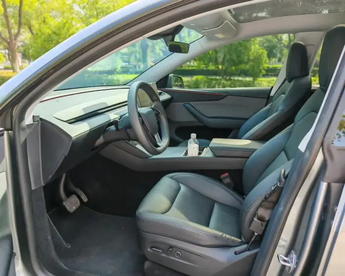 Model Y 2025 Model Rear-wheel drive version – фото 8