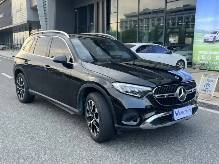 Mercedes-Benz GLC 2025 Model Facelift GLC 260 L 4MATIC Dynamic Model 5 seat – фото 3