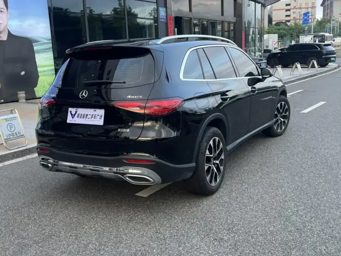 Mercedes-Benz GLC 2025 Model Facelift GLC 260 L 4MATIC Dynamic Model 5 seat – фото 6