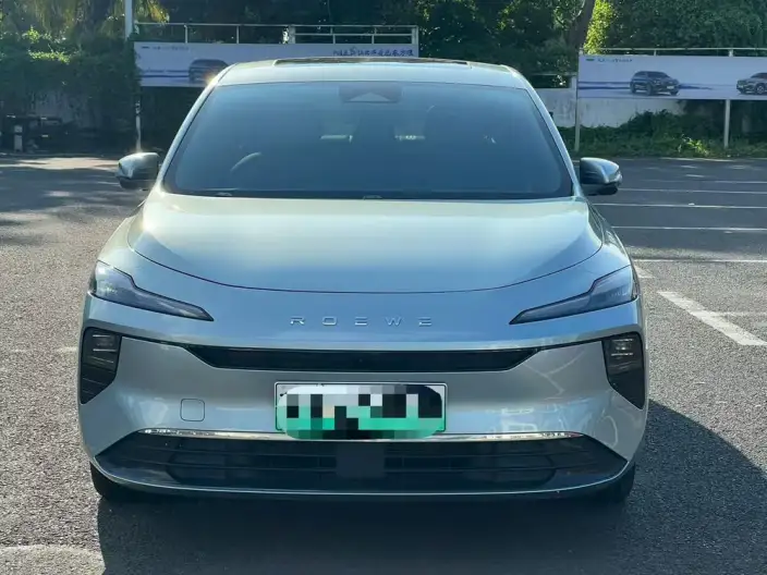 Roewe D6 2025 Model 520km Smart Edition – фото 2