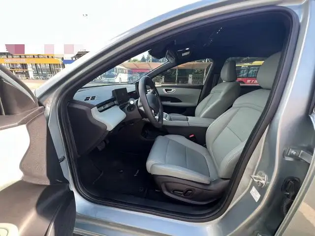 Roewe D6 2025 Model 520km Smart Edition – фото 8