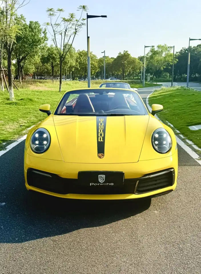 PORSCHE 911 2023 Model Carrera Cabriolet 3.0T – фото 2