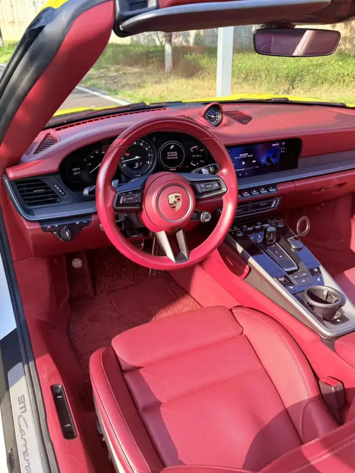 PORSCHE 911 2023 Model Carrera Cabriolet 3.0T – фото 9