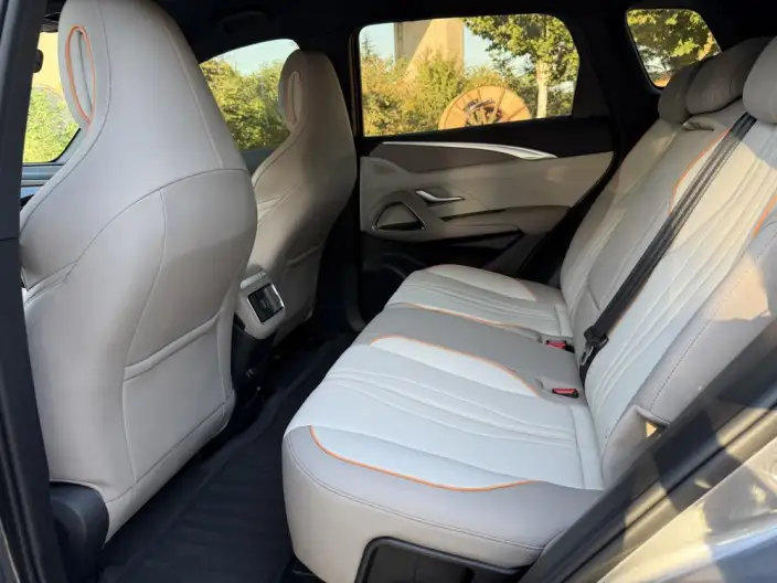 BYD Song Pro DM 2024 Model DM-i Honor Edition 71km Leading Model – фото 9